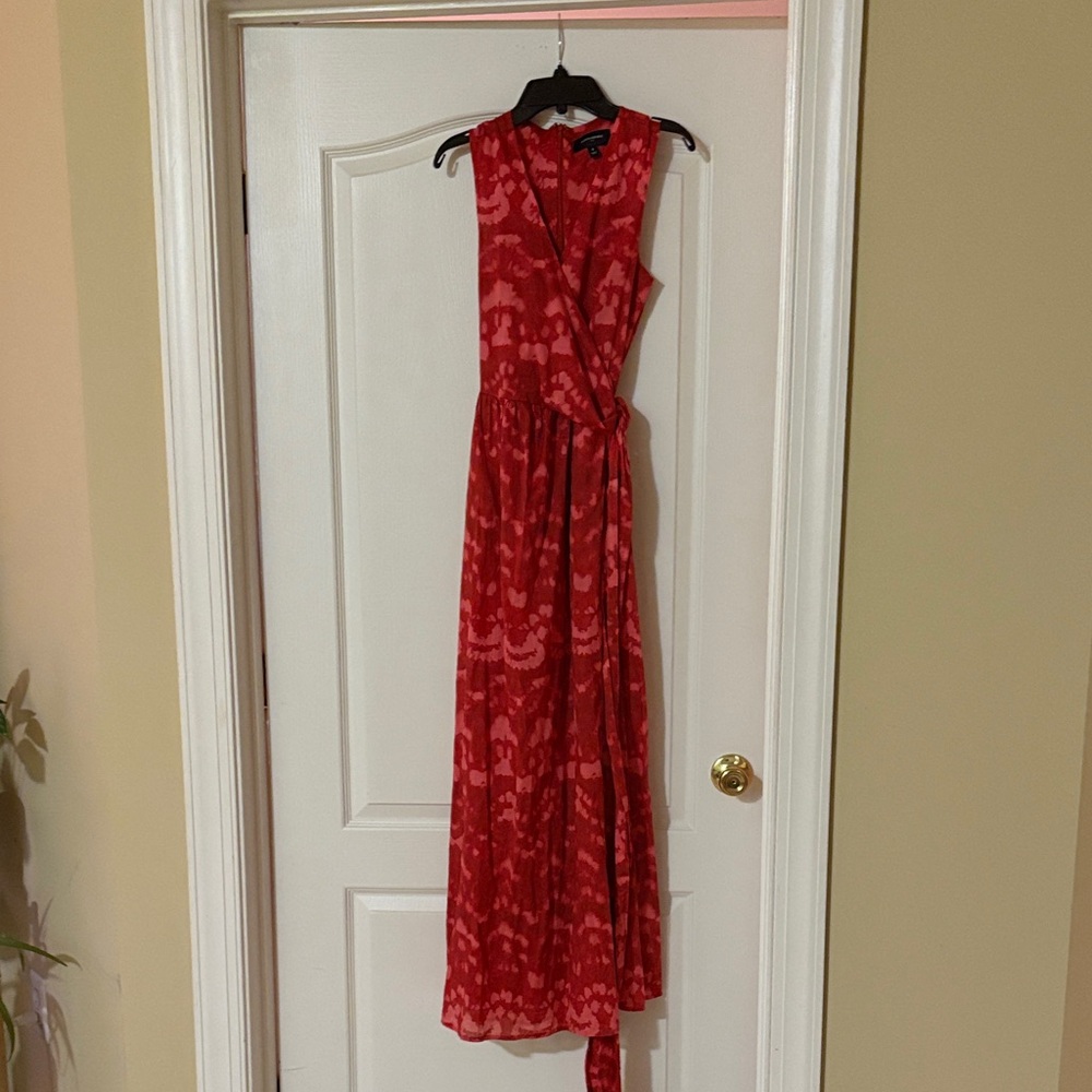 Banana Republic Factory Red Patterned Maxi Dress